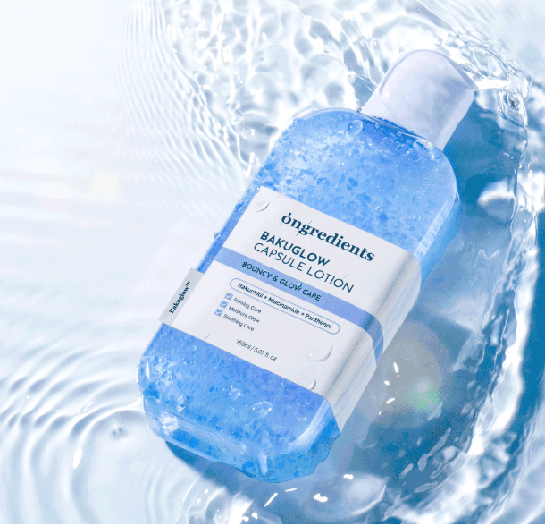 The fluid texture of Ongredients Bakuglow Capsule Lotion 150ml showing suspended blue capsules